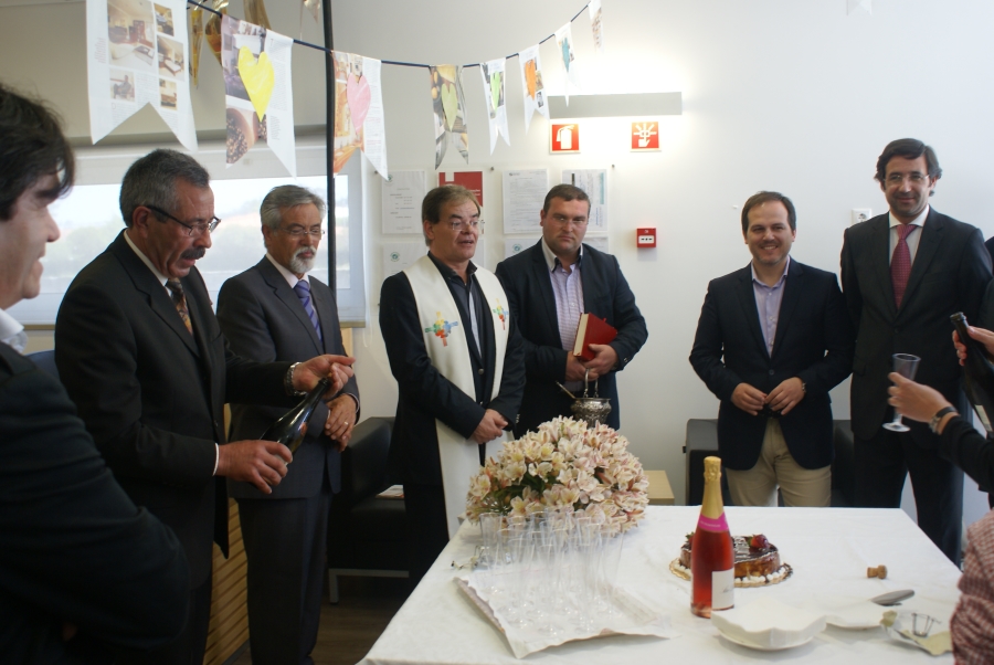 Benção Creche Associação Social e Desenvolvimento da Vila de Anta